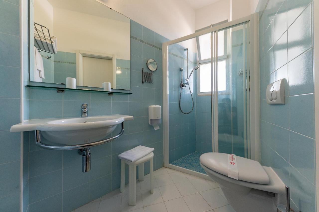 Hotel Escorial Cervia Extérieur photo
