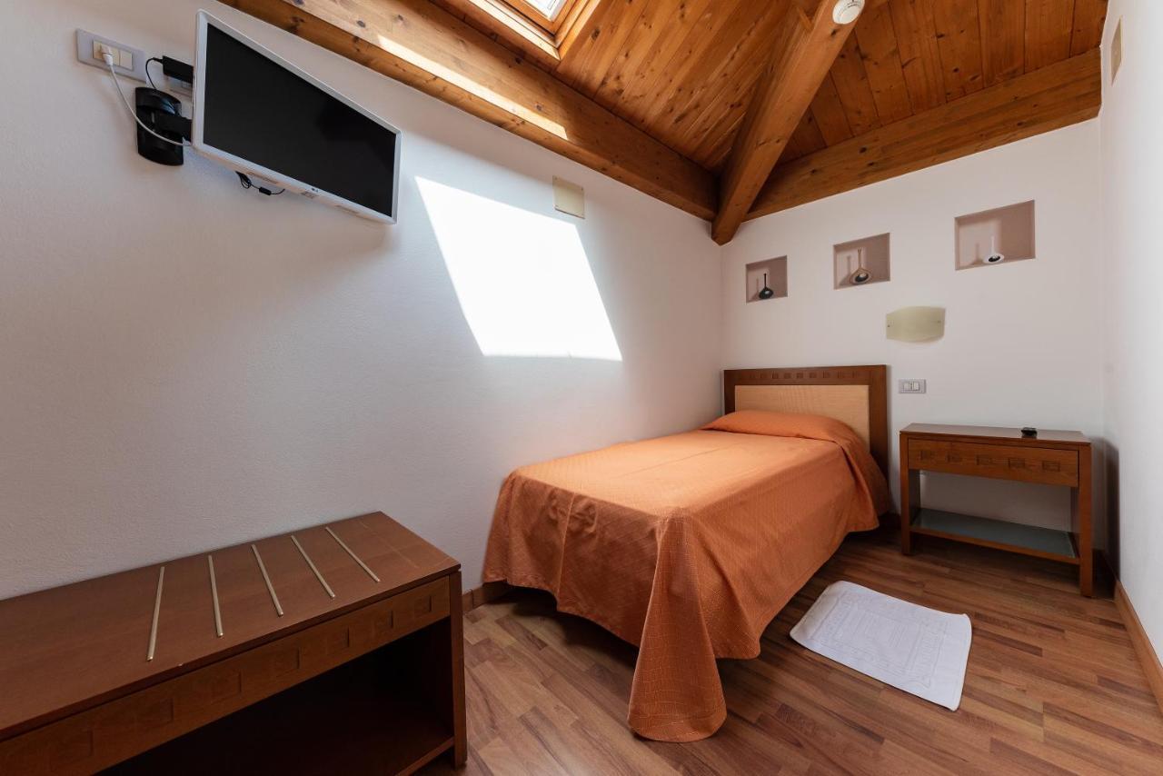 Hotel Escorial Cervia Extérieur photo